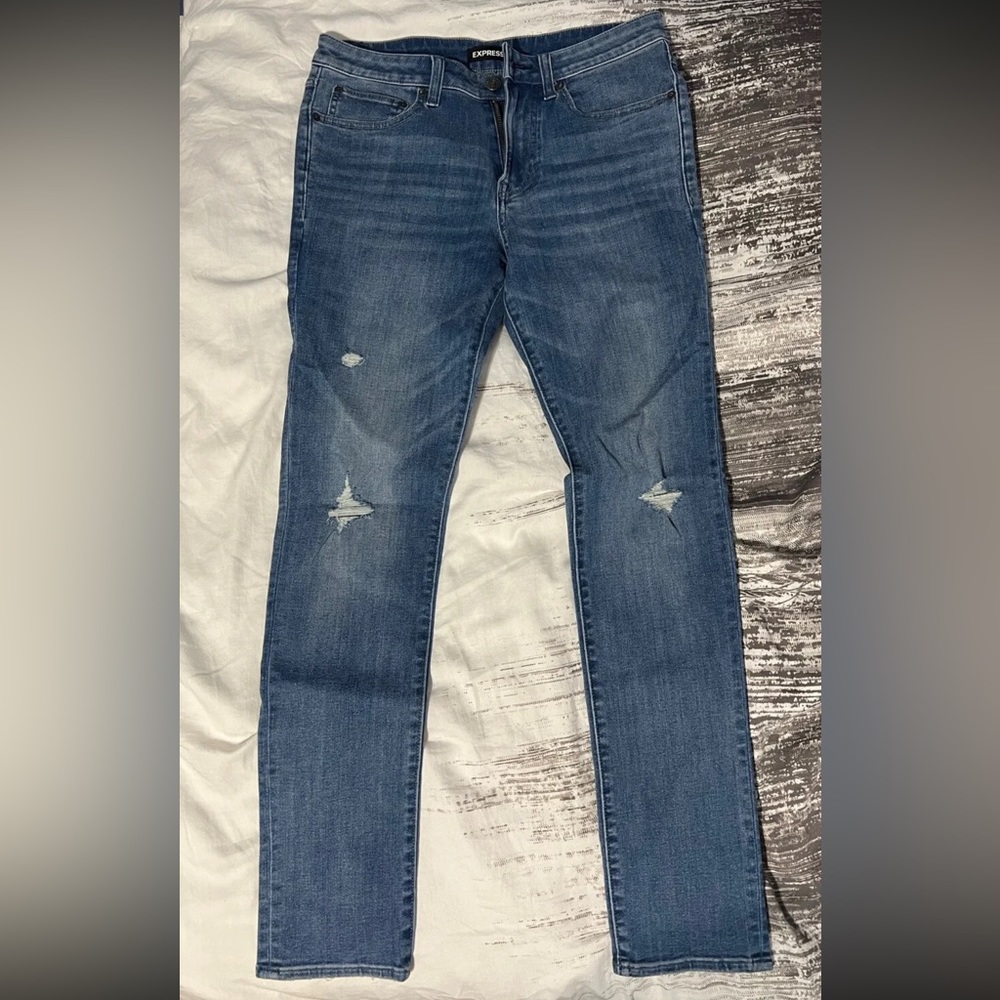 Express Men's 4-Way Hyper Stretch Skinny Jean medium Wash Size 30x32